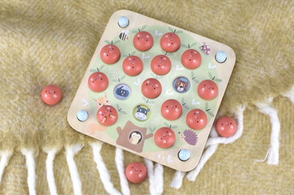 Apple Memory Matching Game